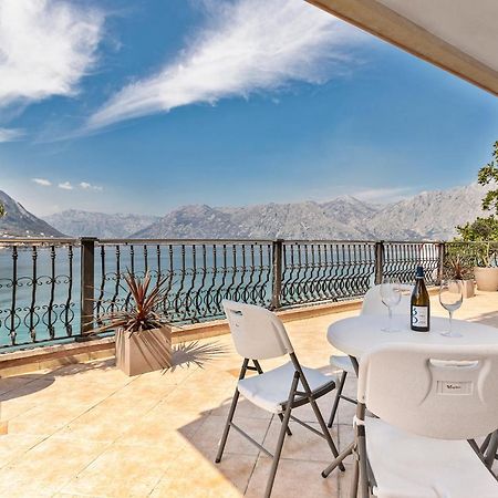 Promenade Rose Apartment Kotor Exterior photo