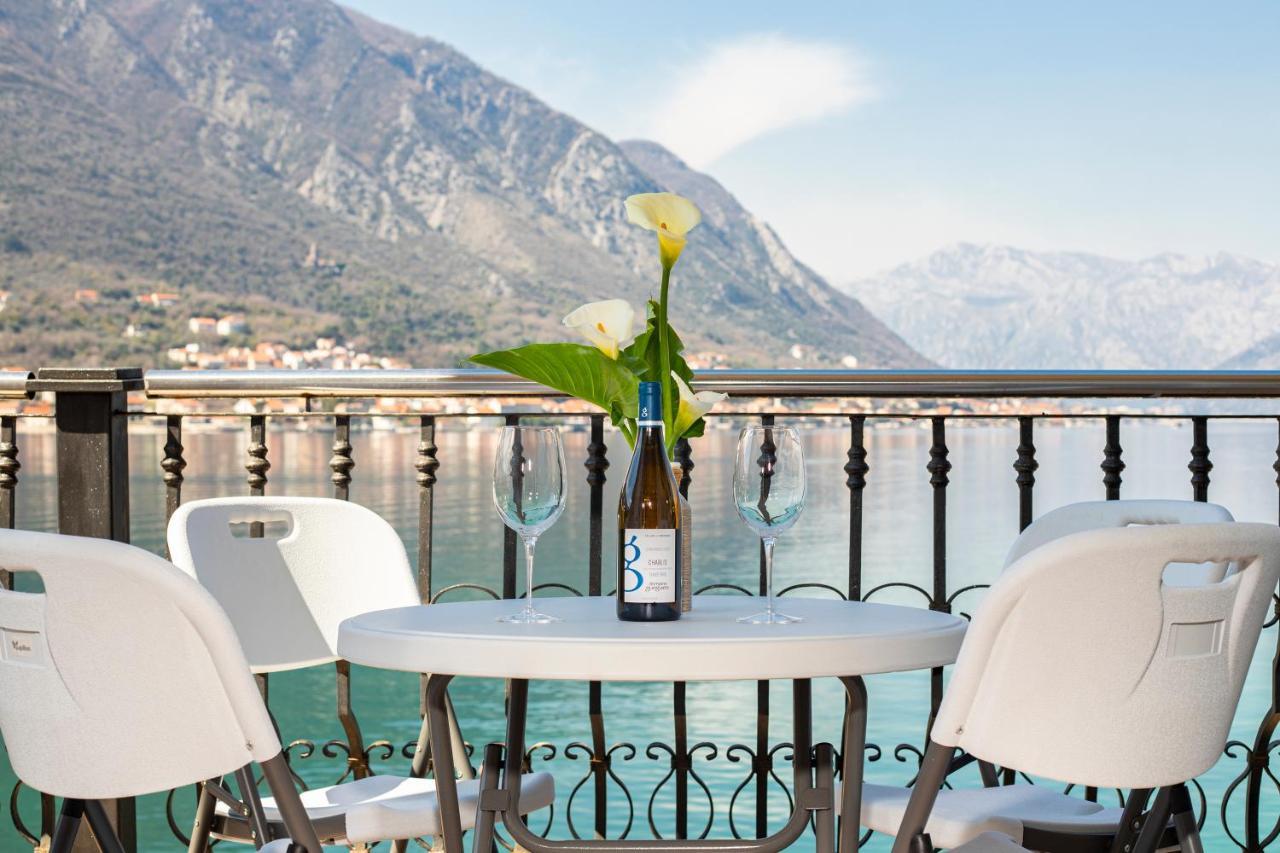 Promenade Rose Apartment Kotor Exterior photo