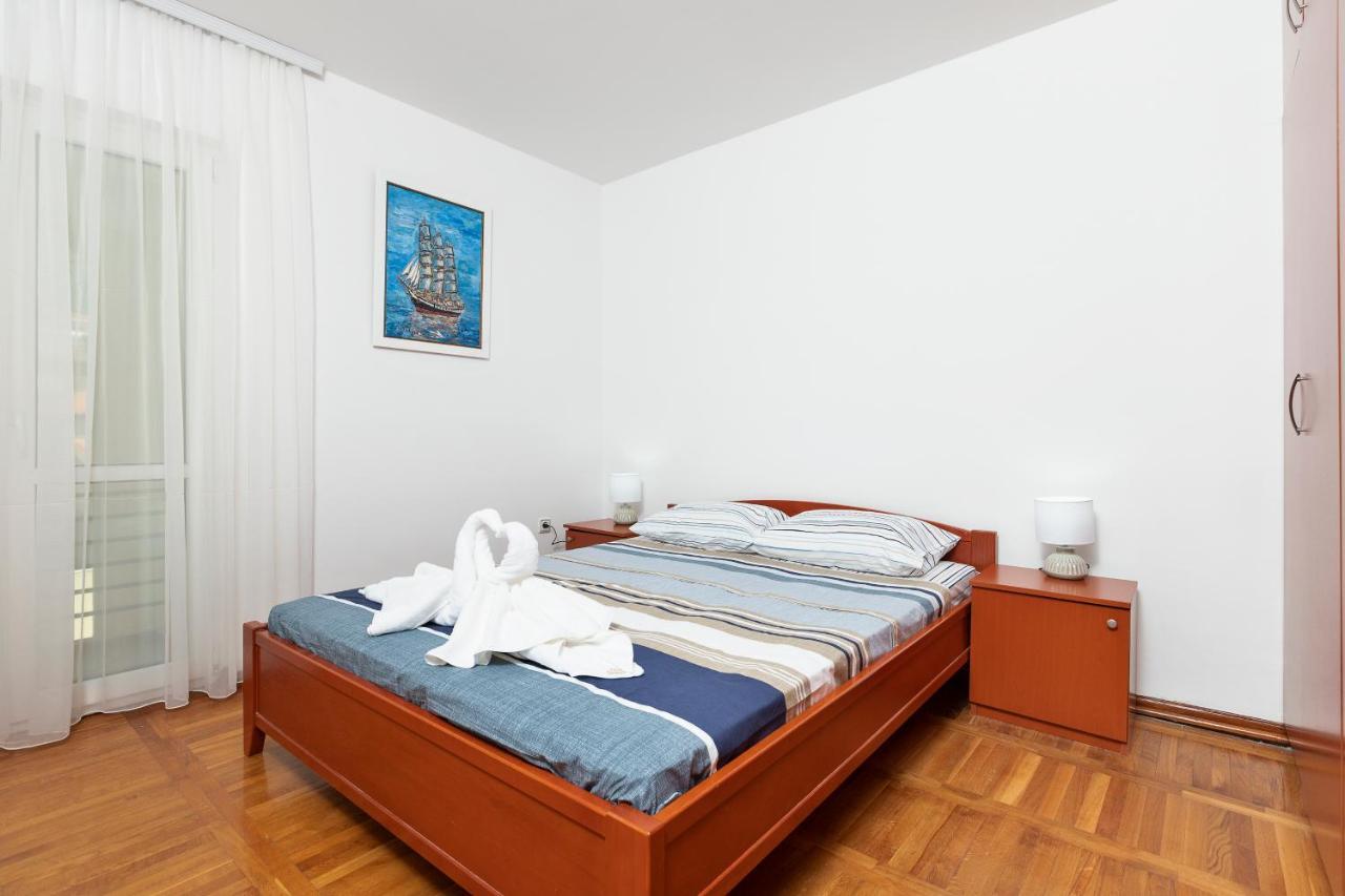 Promenade Rose Apartment Kotor Exterior photo