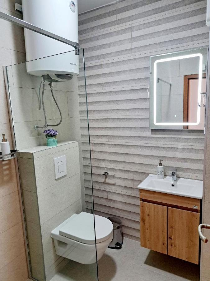 Promenade Rose Apartment Kotor Exterior photo